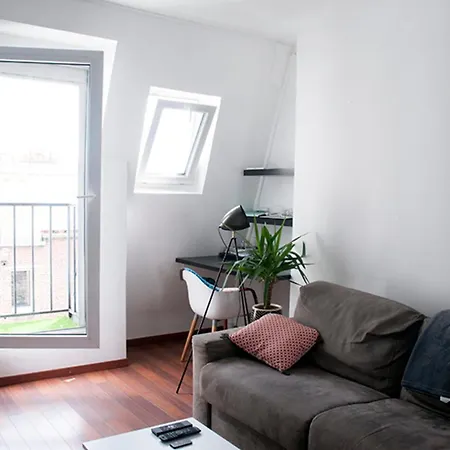 Apartman Charming Apt Near The Batignolles